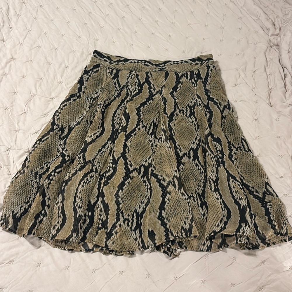 attention snake skin skirt size large - Picture 2 of 5